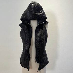 BNWOT Lululemon vest
